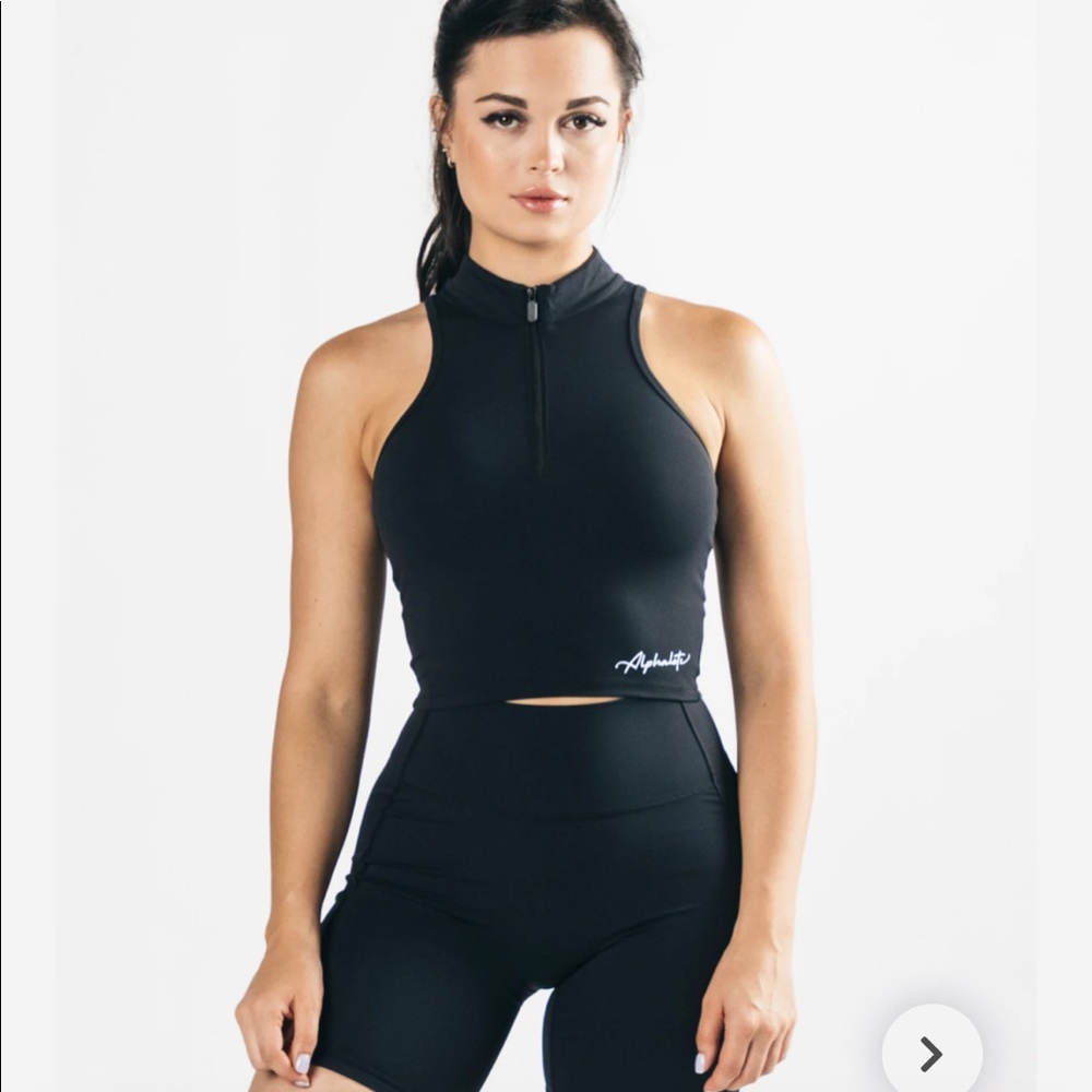 Alphalete pulse zip sleeveless